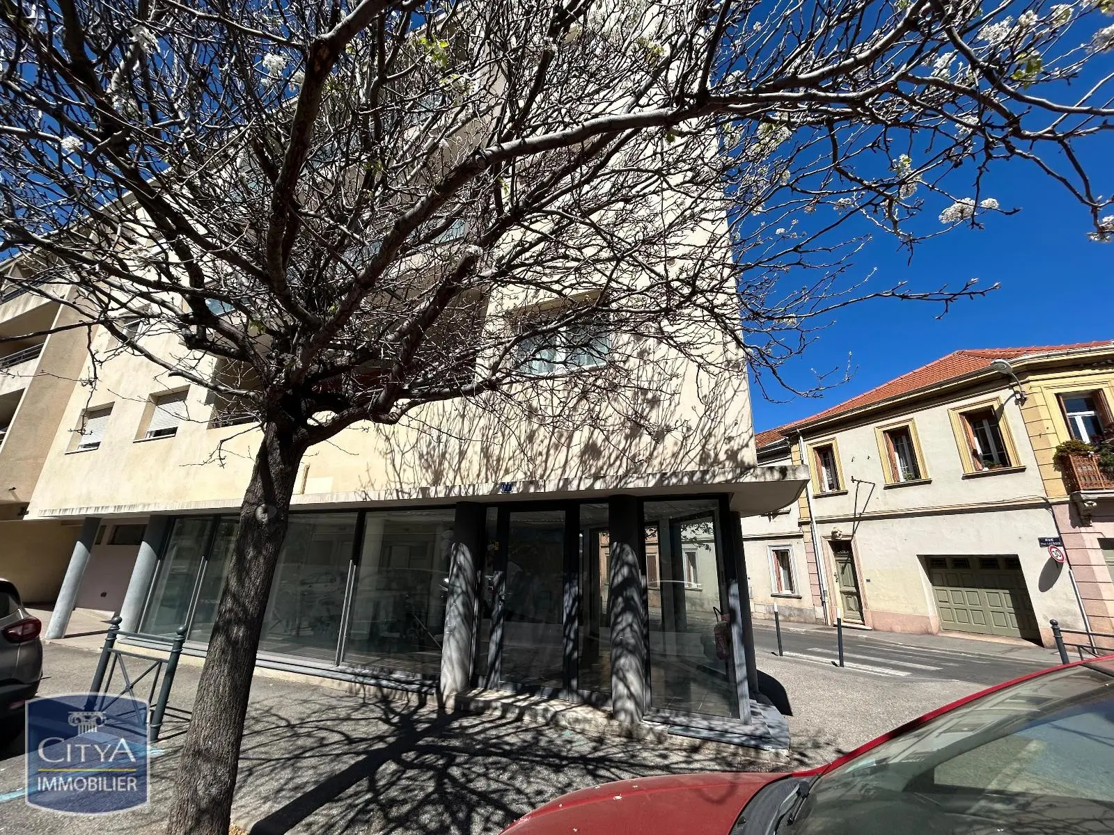 Photo 7 Local Commercial