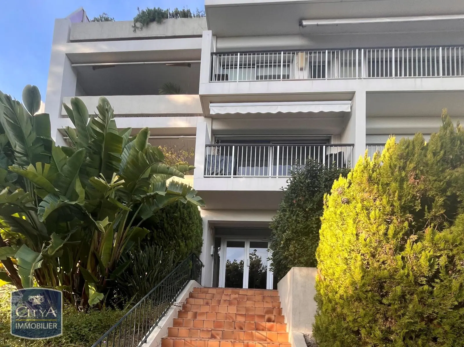 Photo 1 Appartement 1 pièce 24.16m²