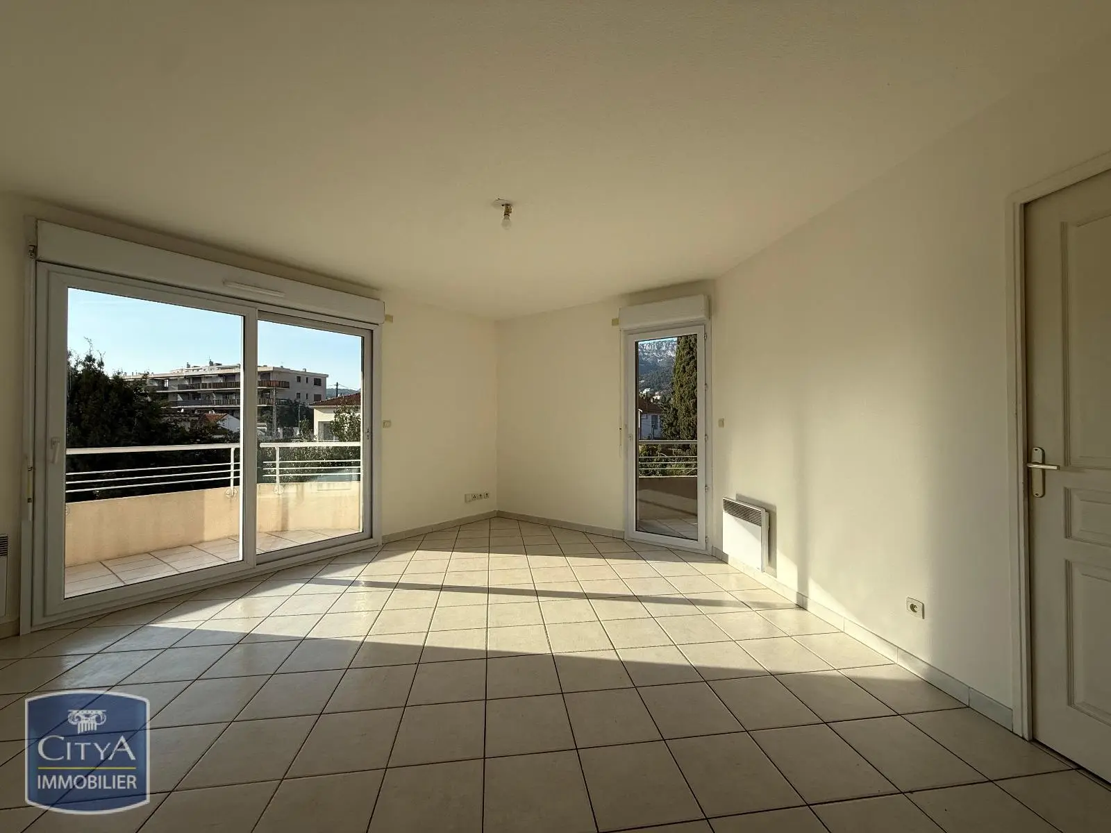 Photo 1 Appartement 2 pièces 51m²