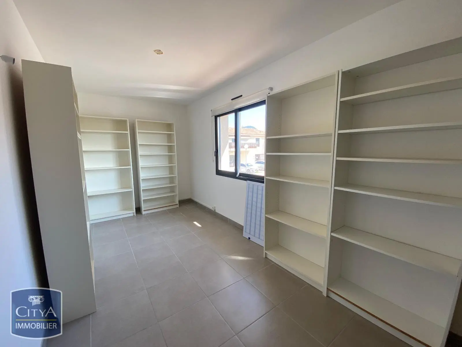 Photo 4 Local Commercial 70.39m²