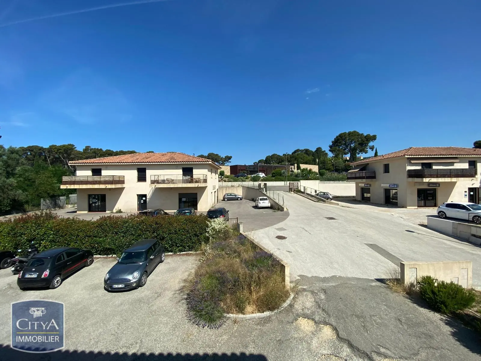 Photo 1 Local Commercial 70.39m²