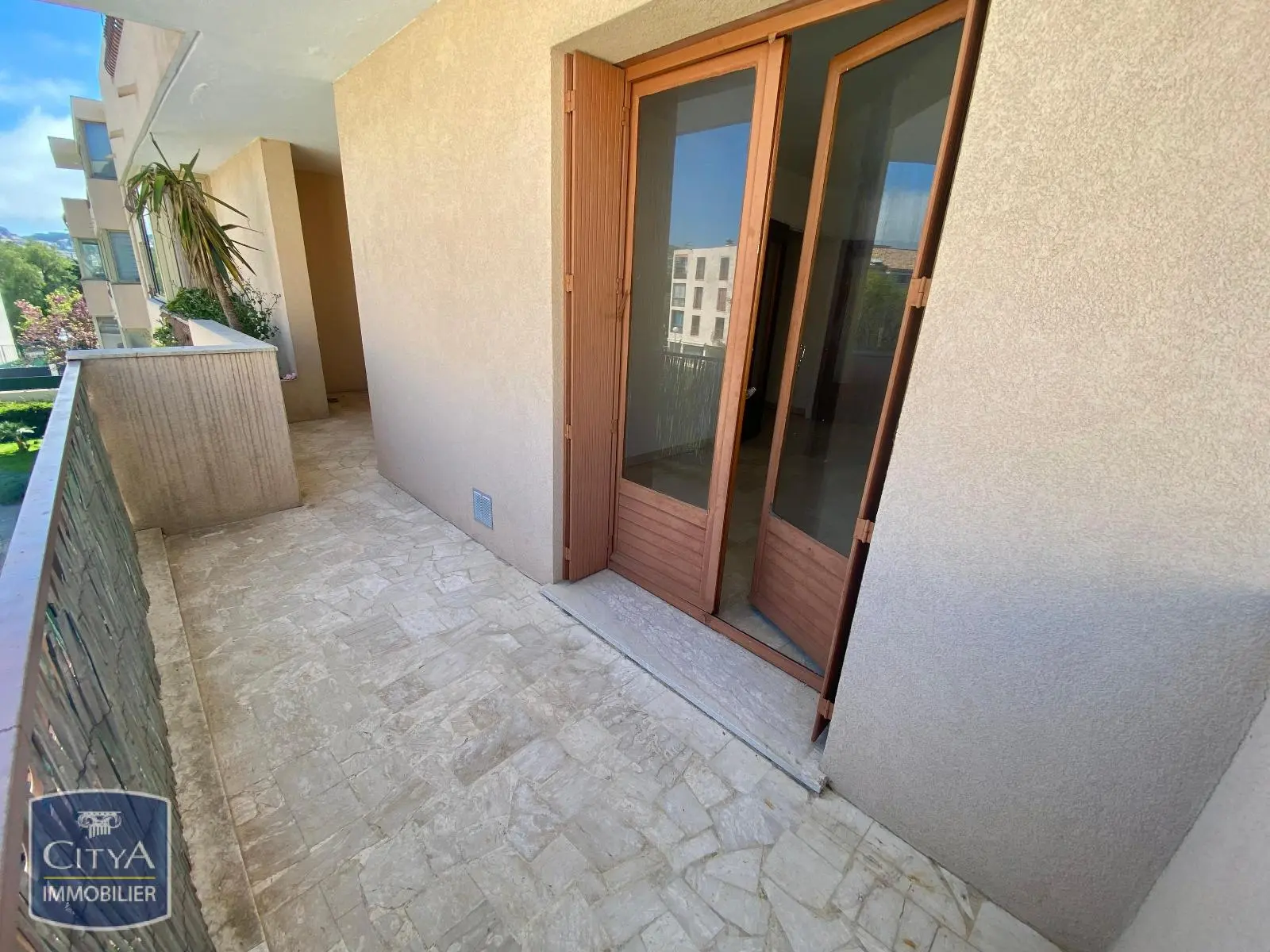 Photo 1 Appartement 1 pièce 31m²