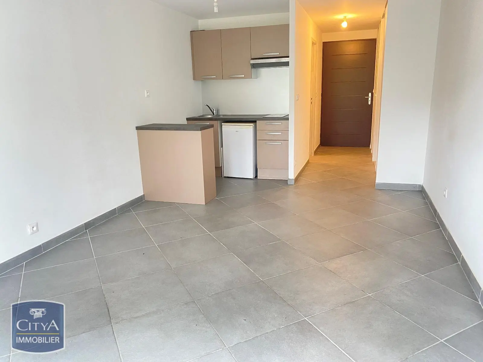 Photo 3 Appartement 1 pièce 28.5m²