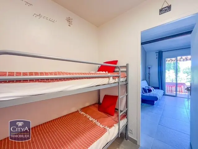 Photo 6 Appartement 1 pièce 28.49m²