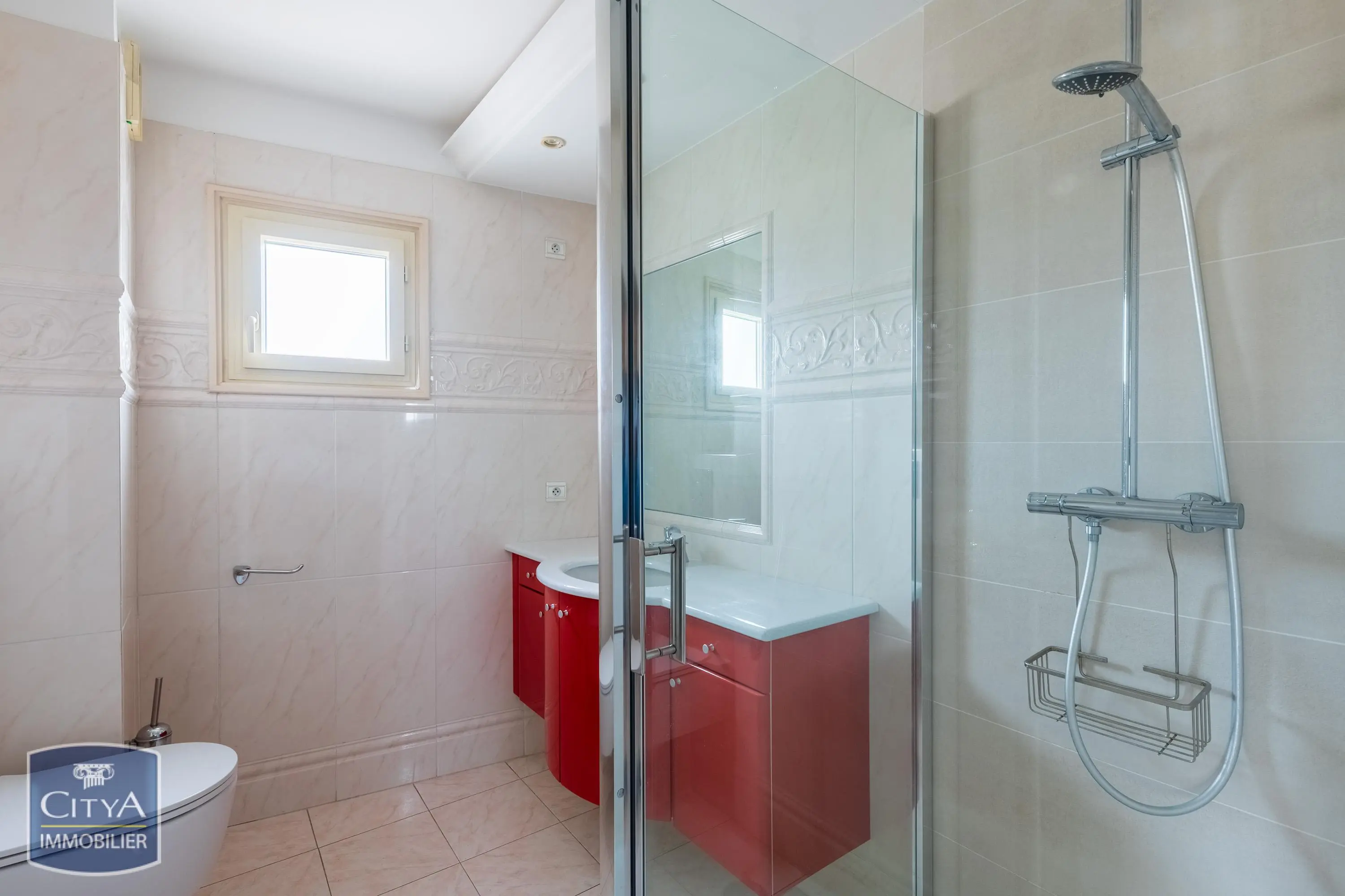 Photo 8 Appartement 4 pièces 150m²