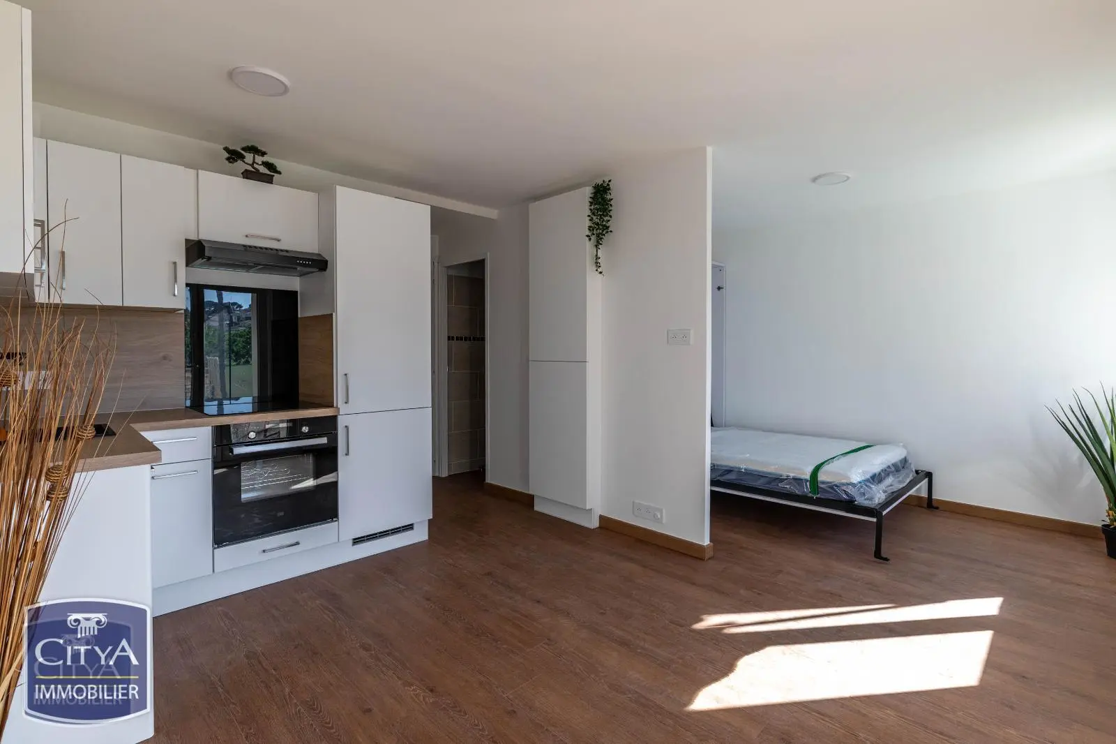Photo 5 Appartement 1 pièce 27m²