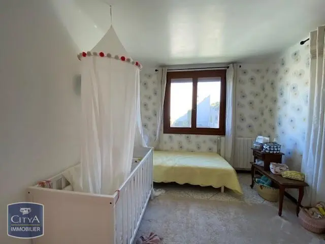 Photo 7 Maison 8 pièces 175m²