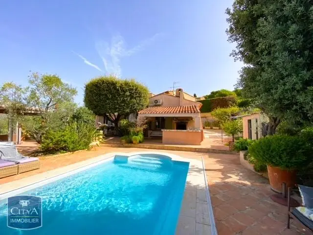 Photo 2 Maison 6 pièces 176m²