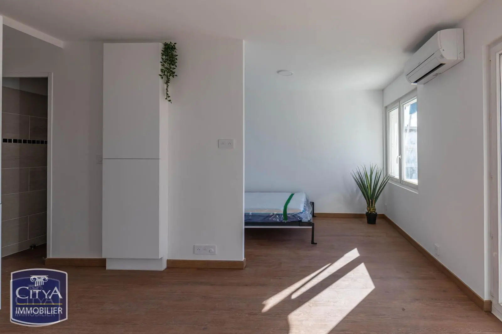 Photo 6 Appartement 1 pièce 27m²