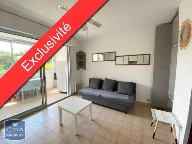 Illustration pour Appartement 1 pièce 28m² Photo Appartement 1 pièce 28m²