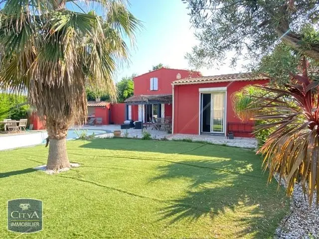 Photo 2 Maison 5 pièces 200m²