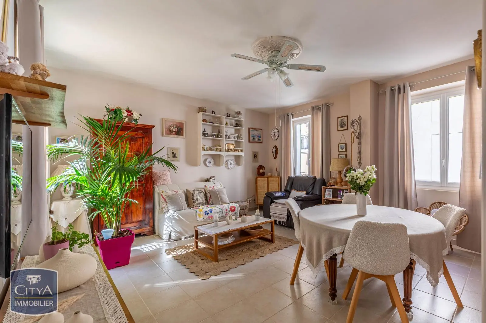 Photo 2 Appartement 4 pièces 80m²