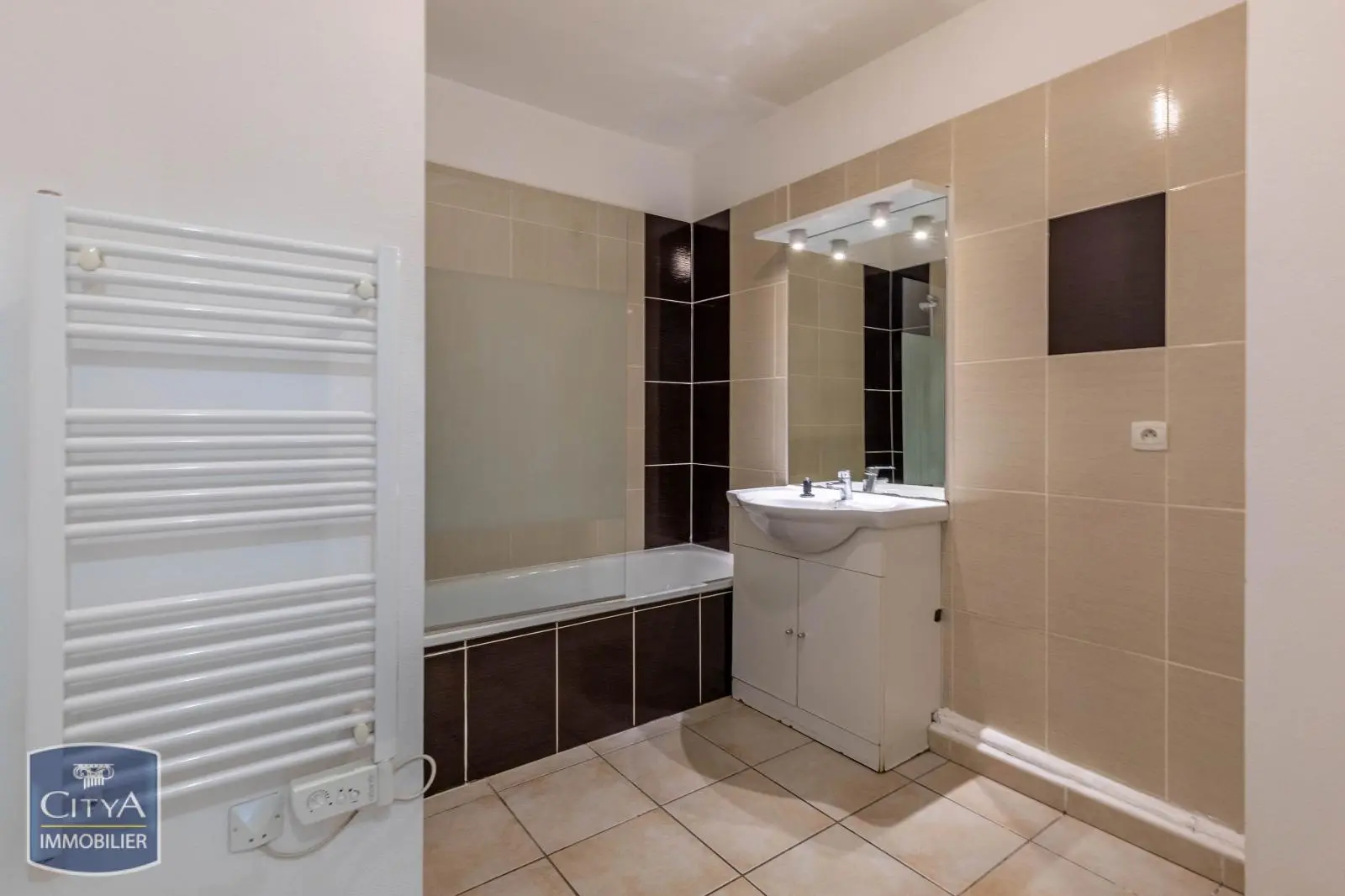 Photo 10 Appartement 3 pièces 60m²