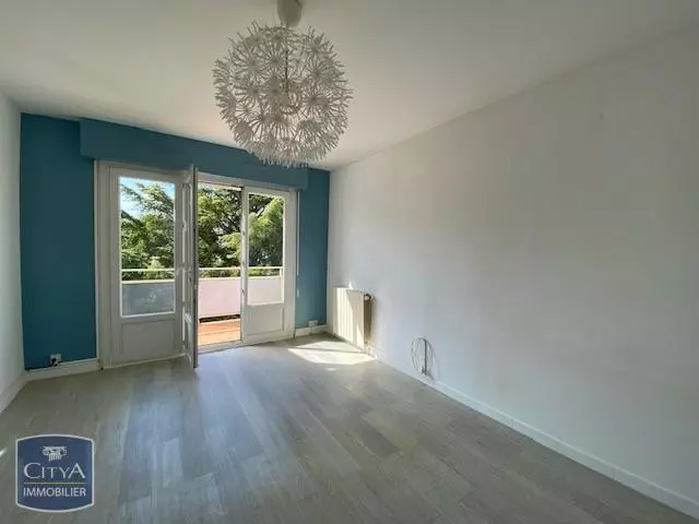 Illustration pour Appartement 3 pièces 60m² Photo Appartement 3 pièces 60m²