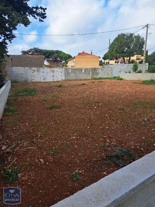 Photo 1 Terrain 397m²