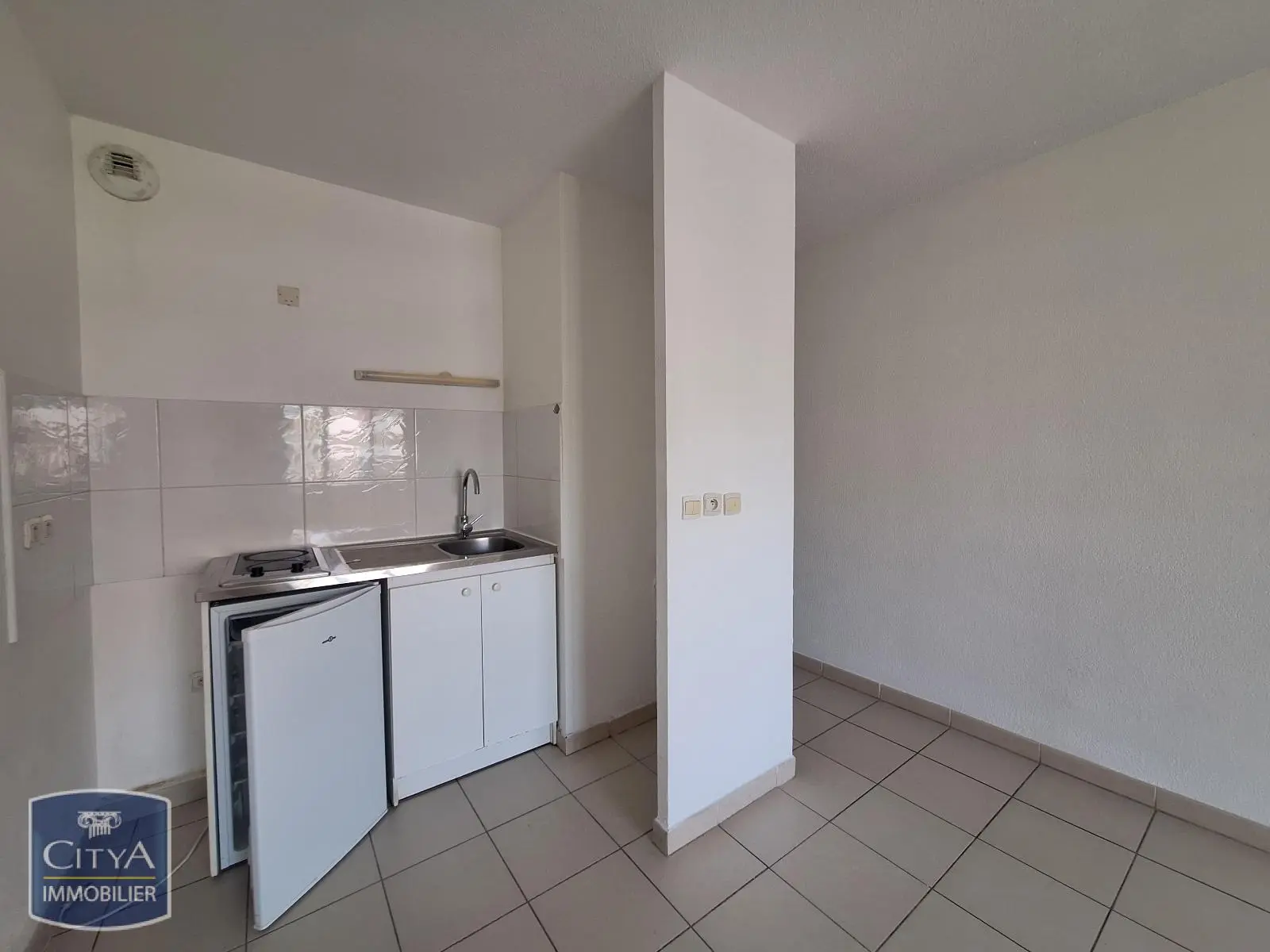 Photo 2 Appartement 1 pièce 26.73m²