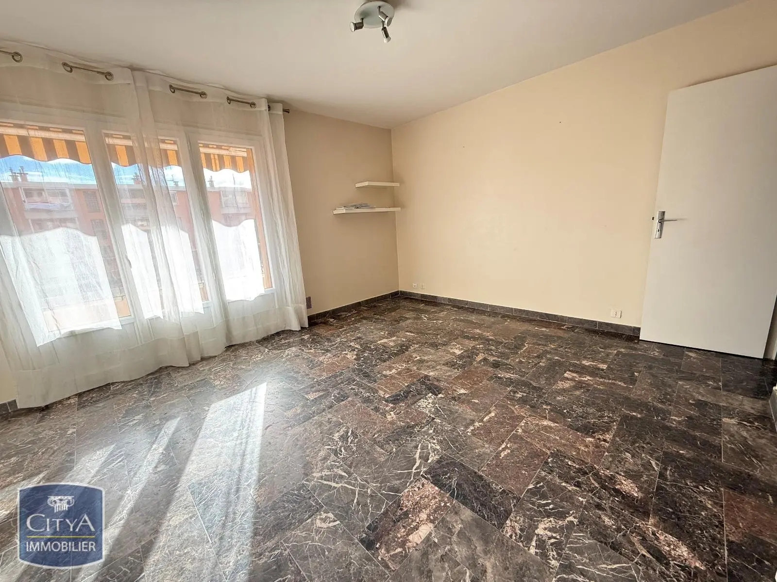 Photo 4 Appartement 2 pièces 45m²