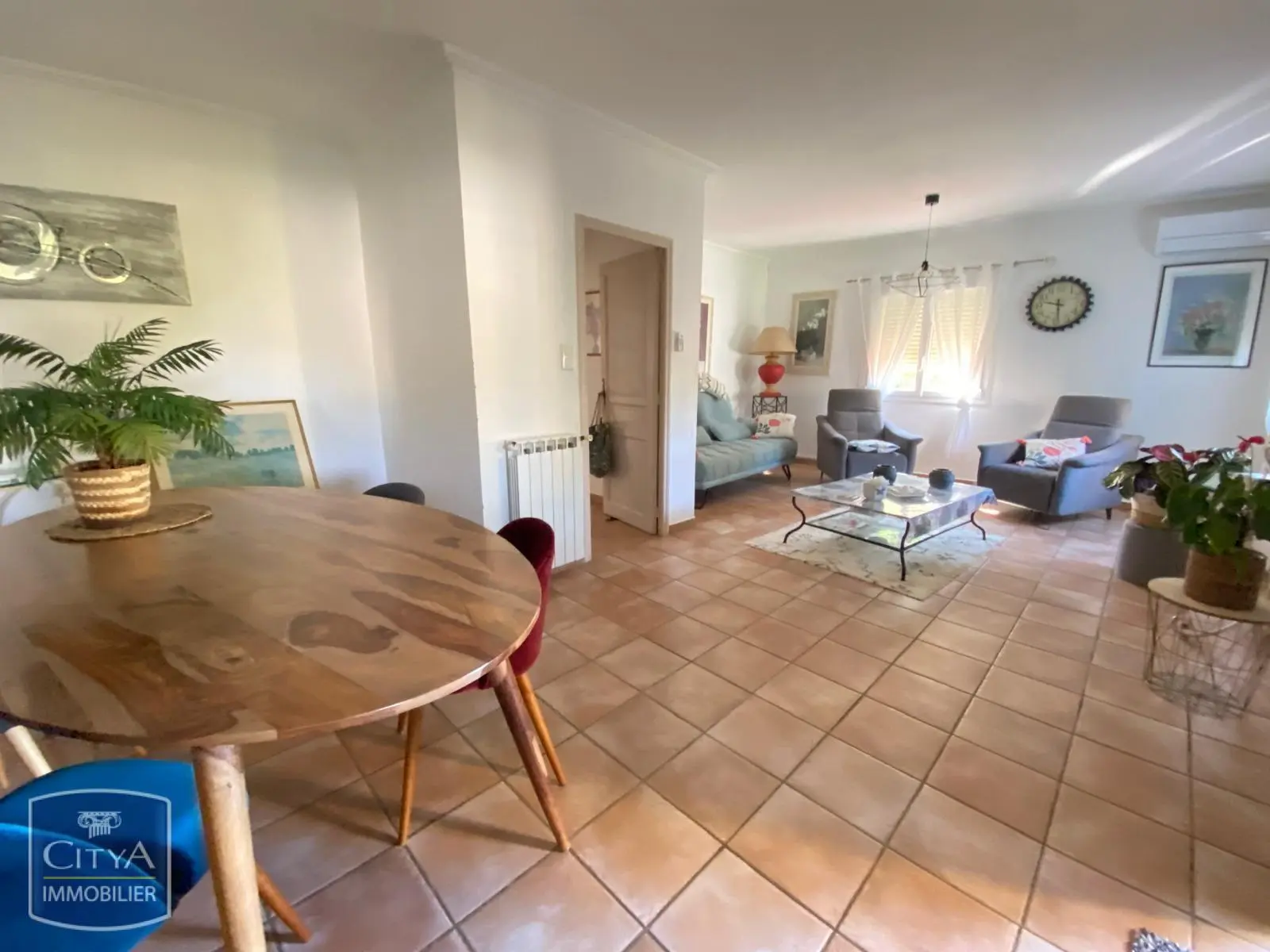Photo 11 Maison 5 pièces 200m²