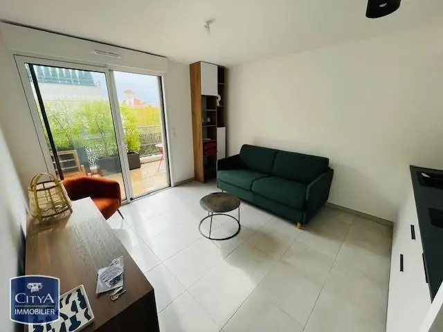Photo 2 Appartement 1 pièce 23m²