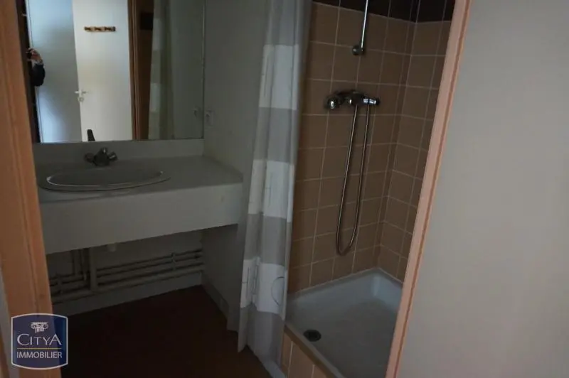 Photo 3 Appartement 1 pièce 17.39m²