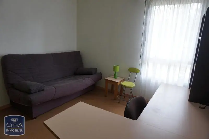 Photo 2 Appartement 1 pièce 17.39m²