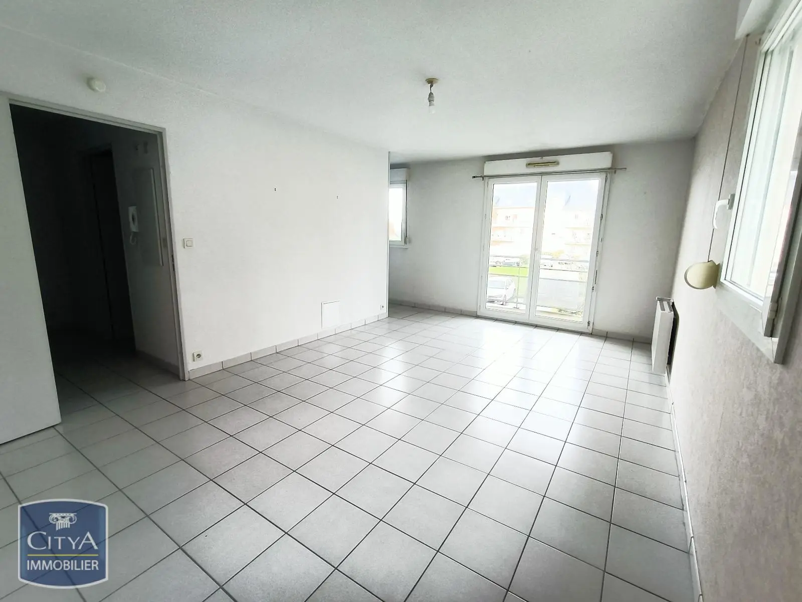 Photo 1 Appartement 1 pièce 35.85m²