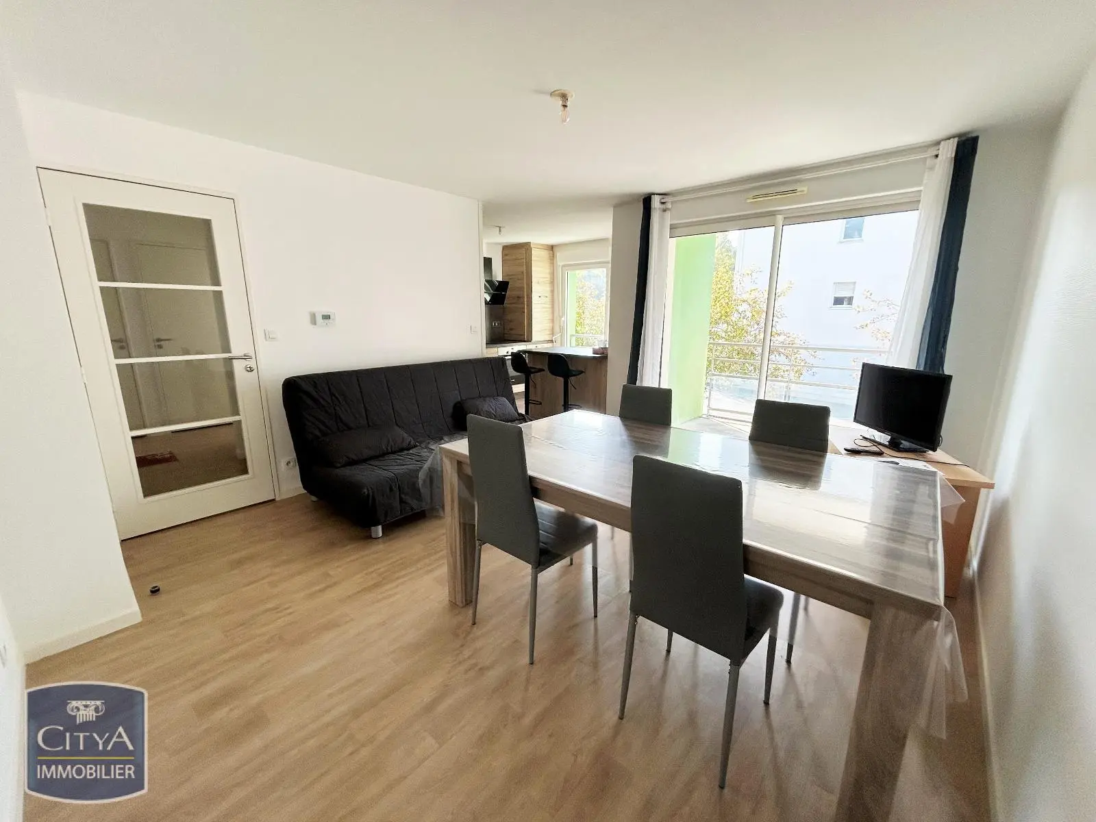 Photo 1 Appartement 2 pièces 50m²