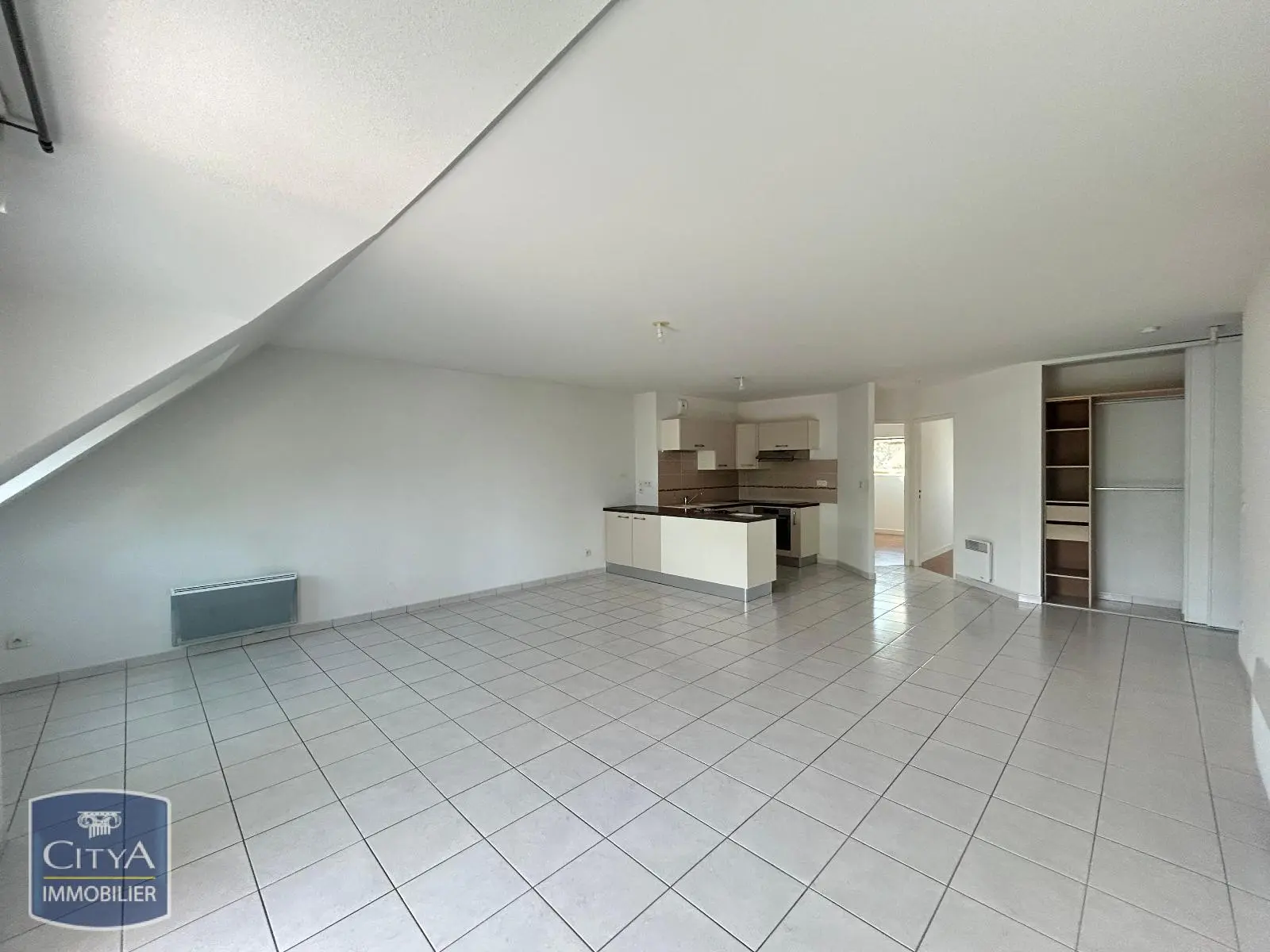 Photo 2 Appartement 4 pièces 93.6m²