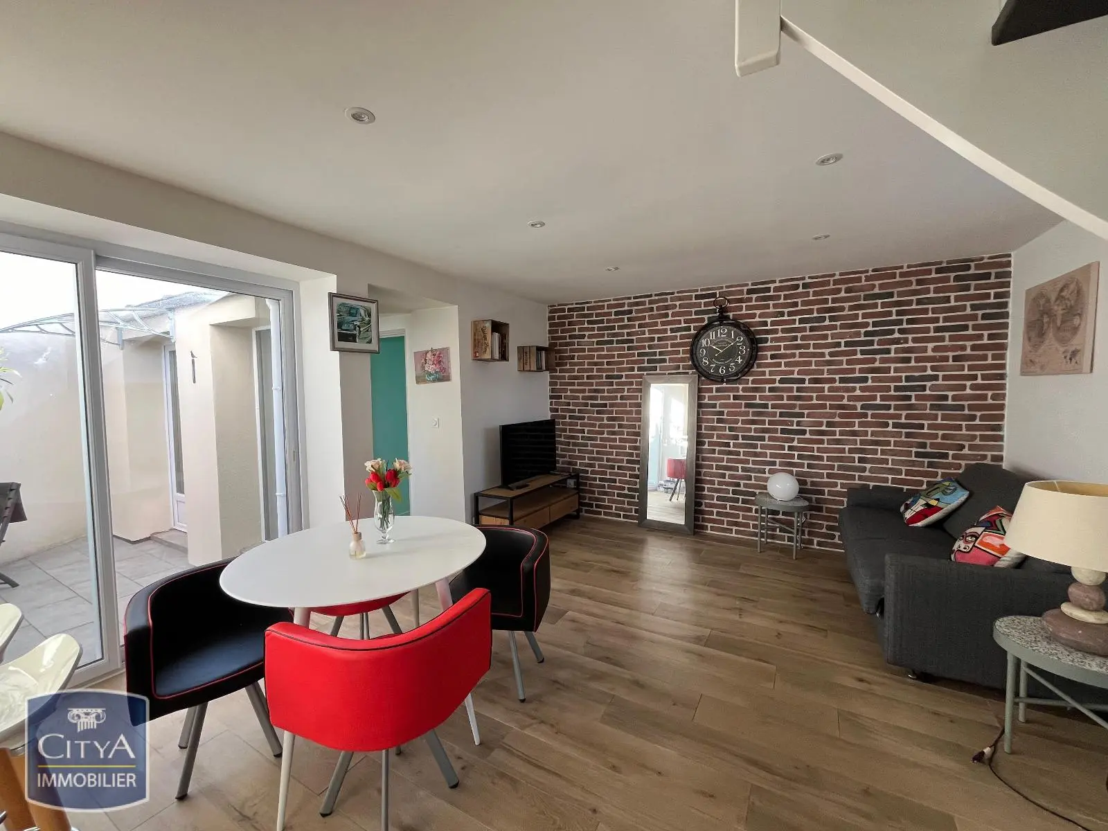 Photo 1 Maison 2 pièces 52.2m²
