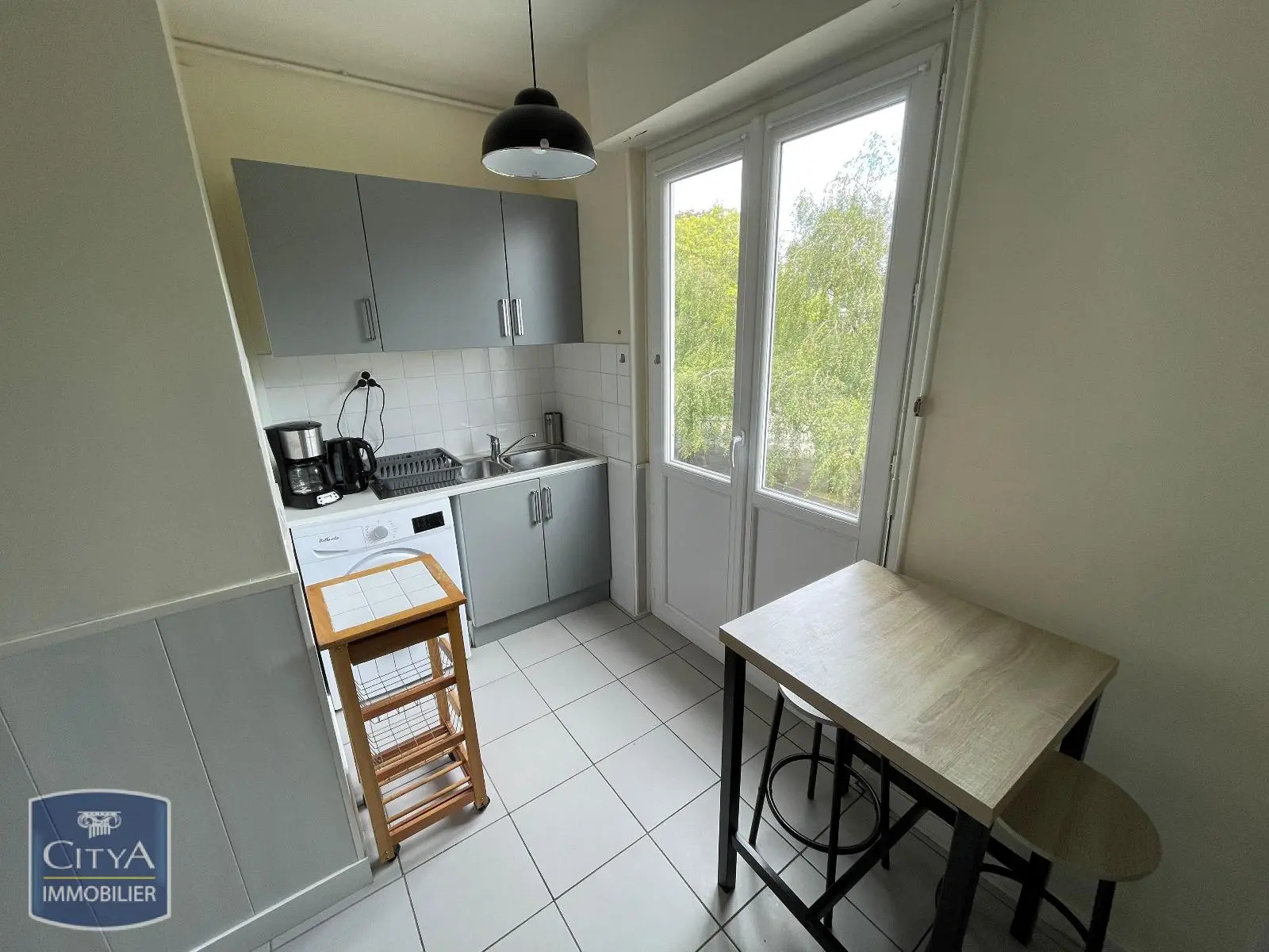 Photo 2 Appartement 1 pièce 35.33m²