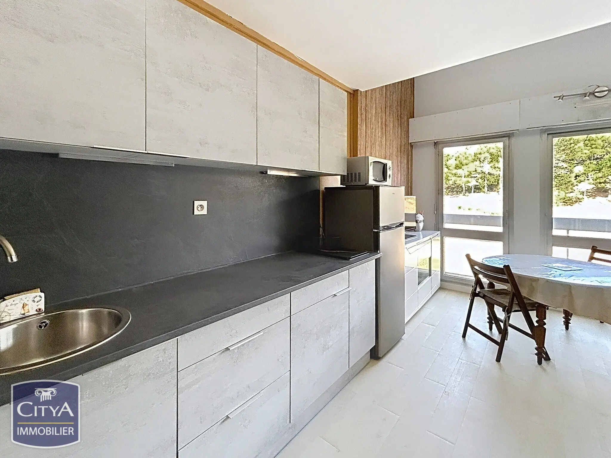 Photo 3 Appartement 1 pièce 24.55m²