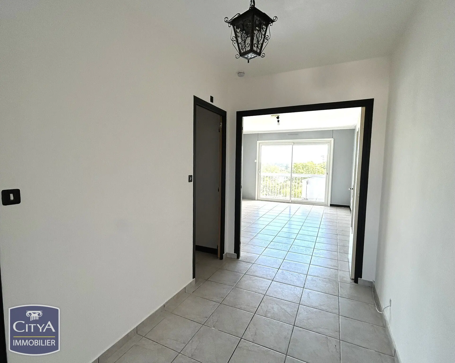 Photo 2 Appartement 3 pièces 76m²