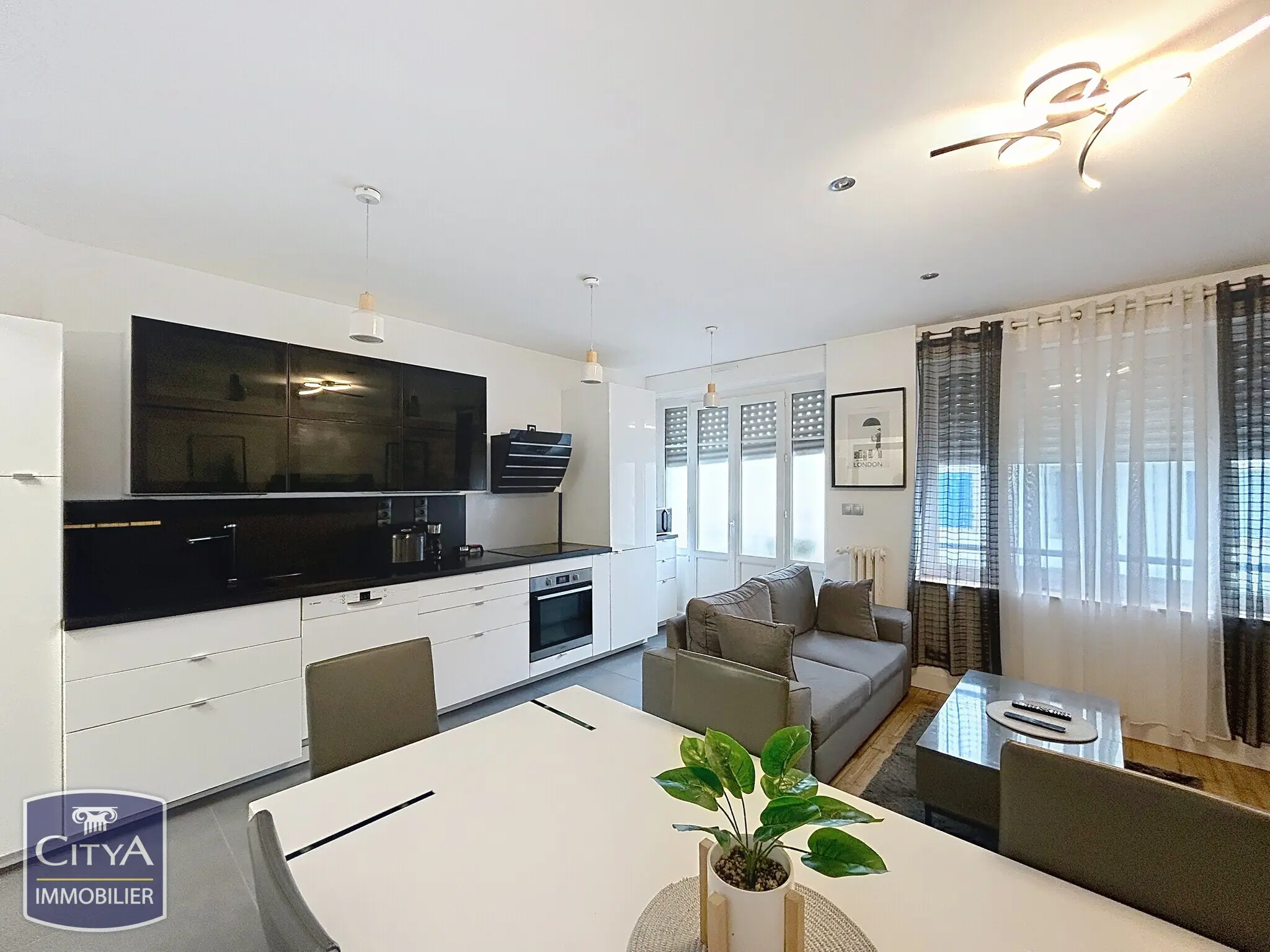 Photo 1 Appartement 3 pièces 56.76m²