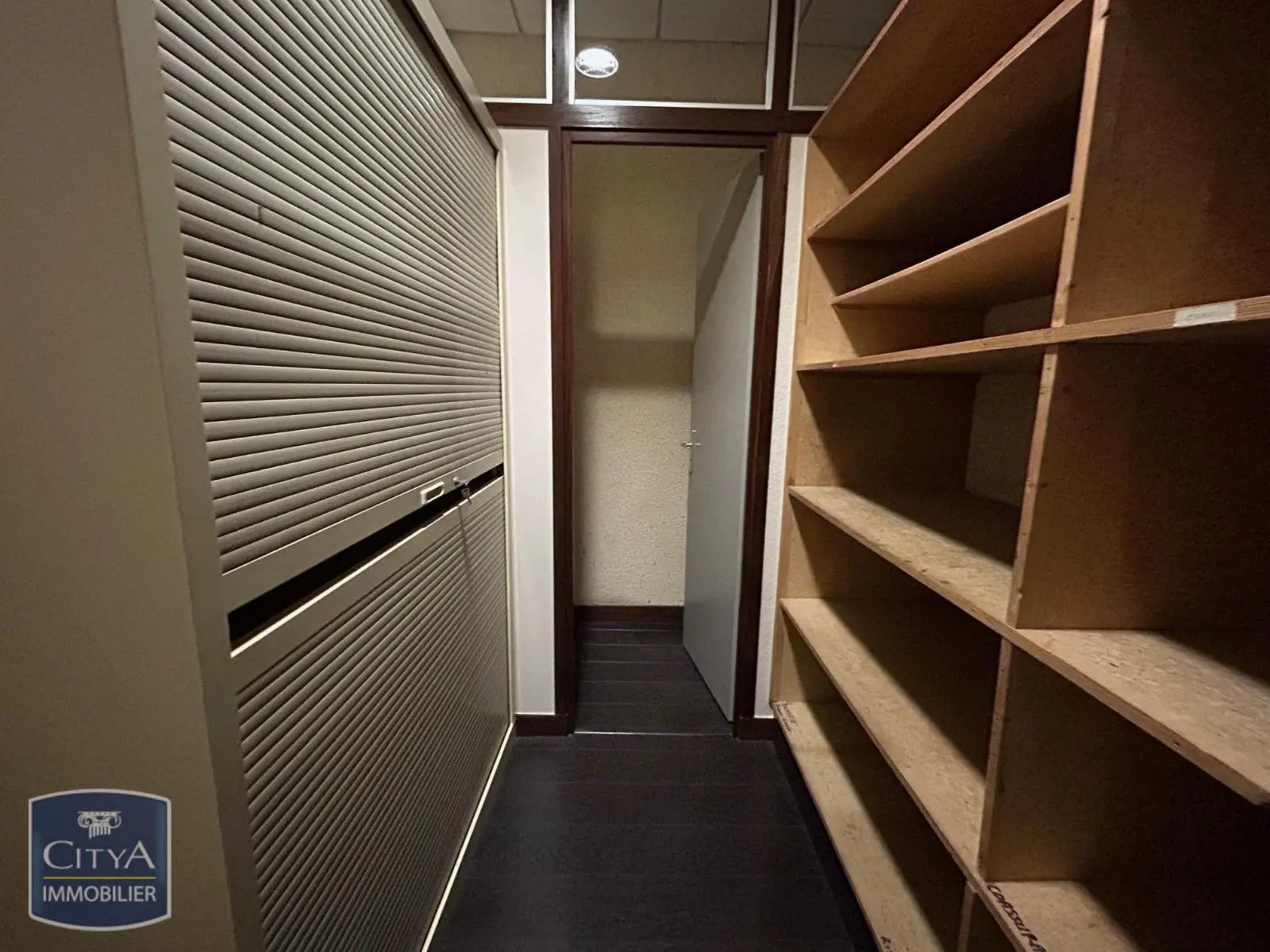 Photo 4 Local Professionnel 2 pièces 36m²