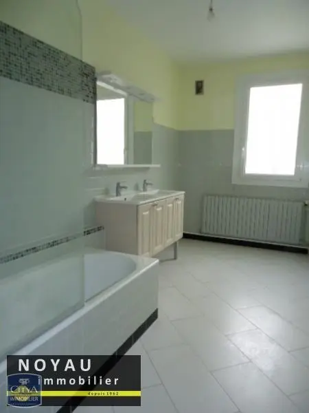 Photo 7 pour Appartement 4 pièces 93m² Photo 7 Appartement 4 pièces 93m²