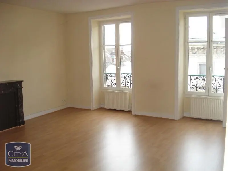Photo 1 Appartement 4 pièces 107.18m²
