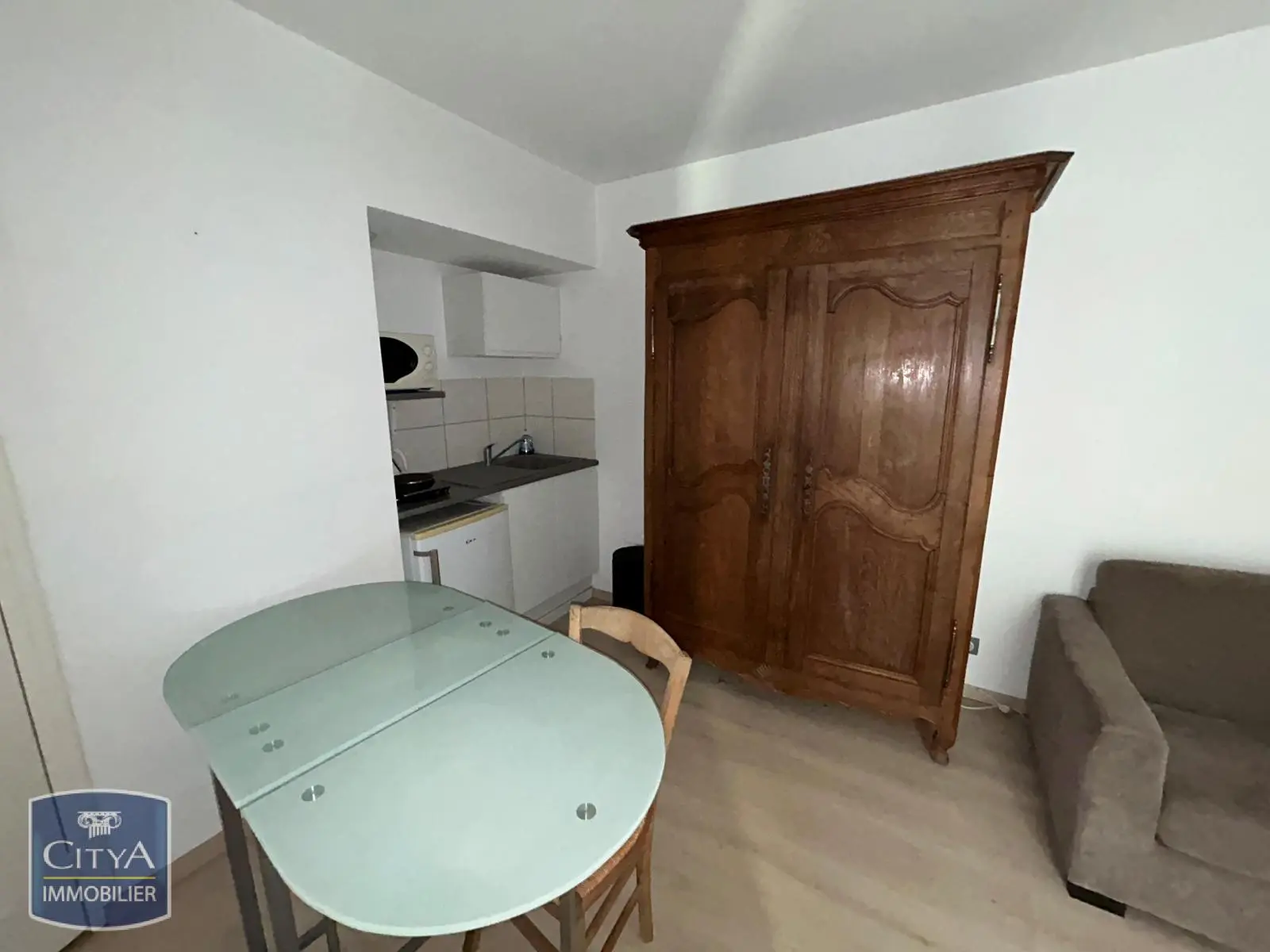 Photo 3 Appartement 1 pièce 17.74m²