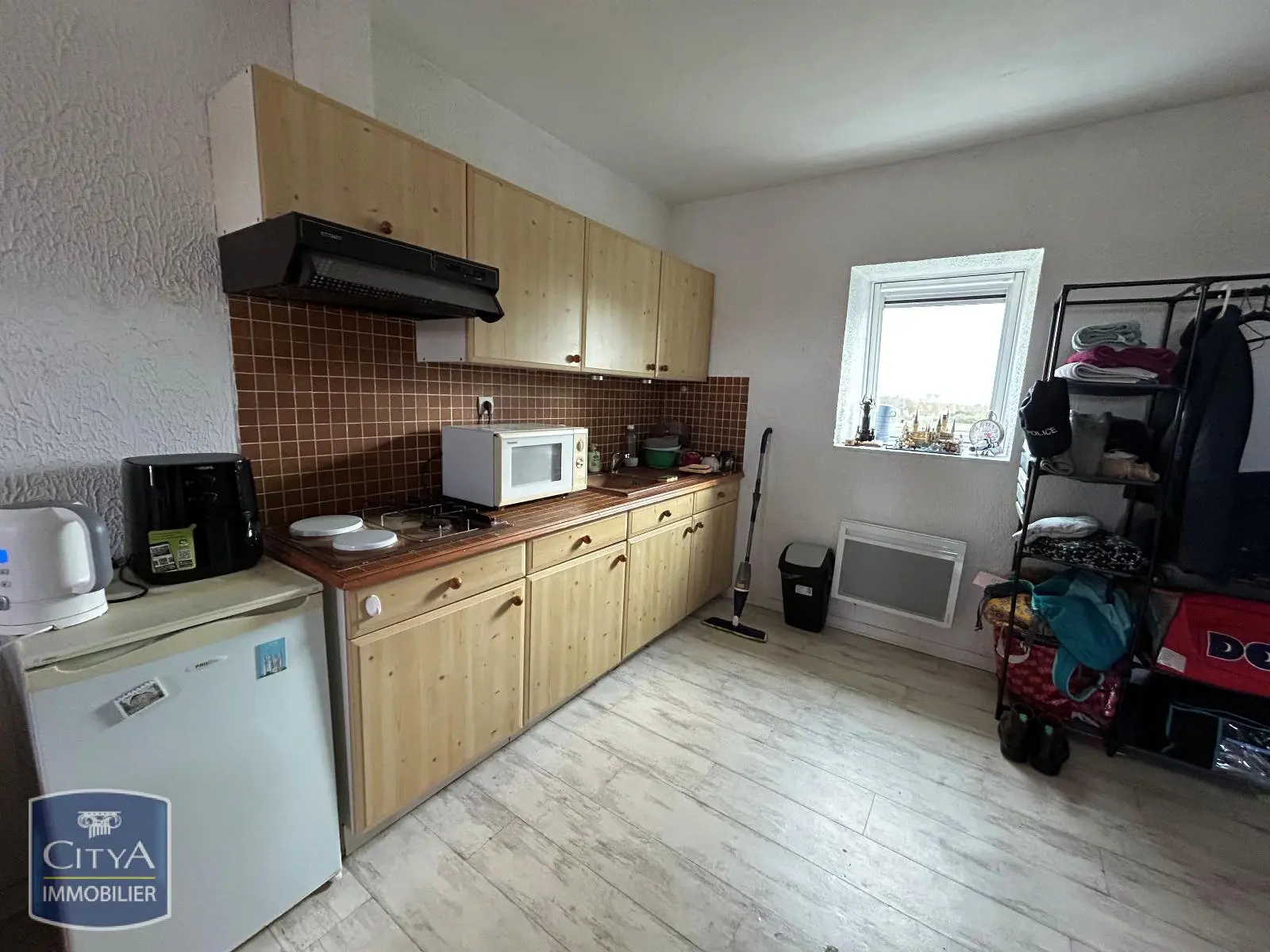 Photo 2 Appartement 1 pièce 27.59m²