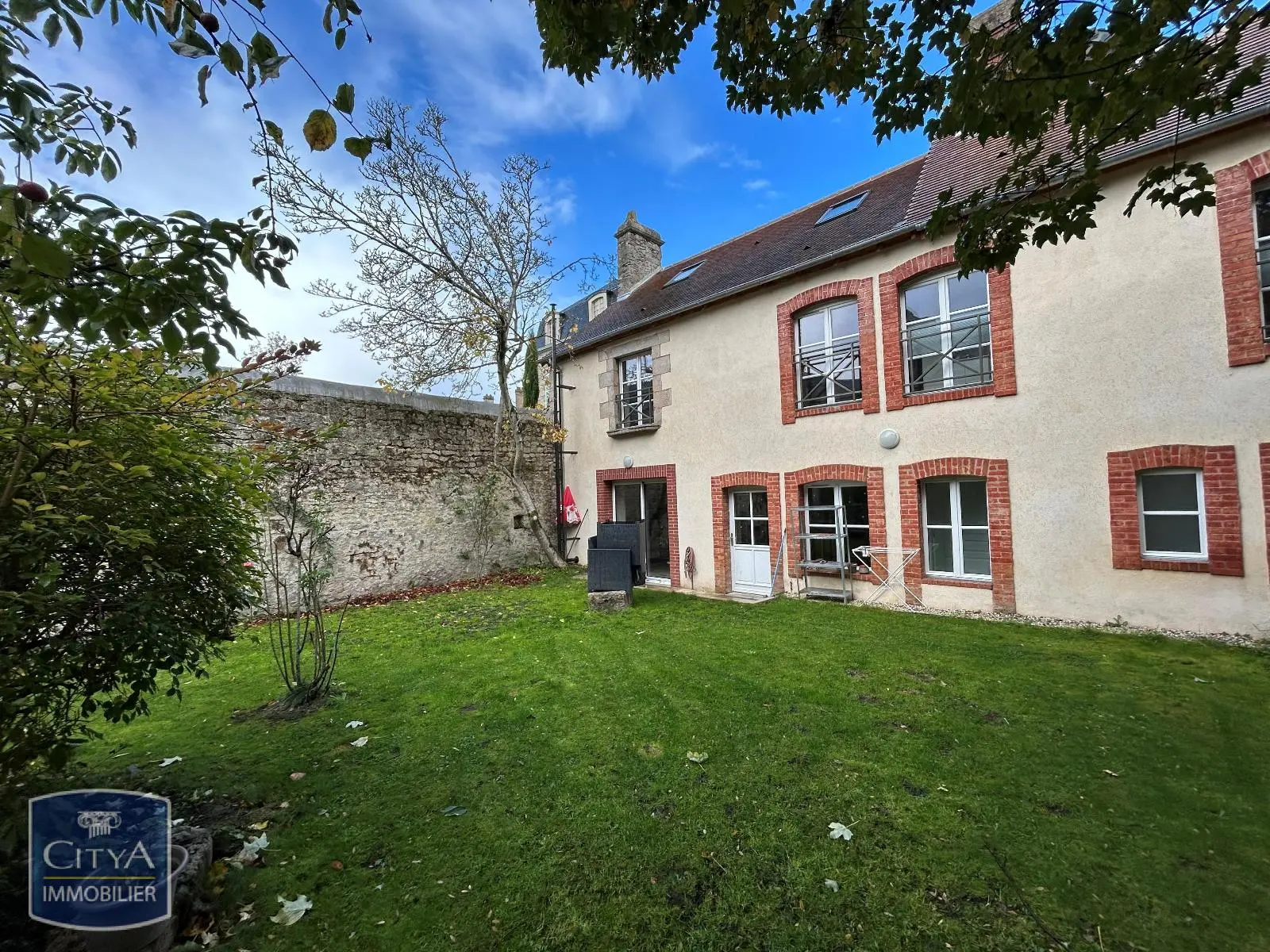 Photo 1 Maison 5 pièces 99.93m²