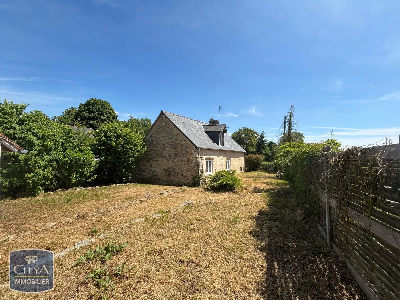 Photo 1 Maison 3 pièces 90m²
