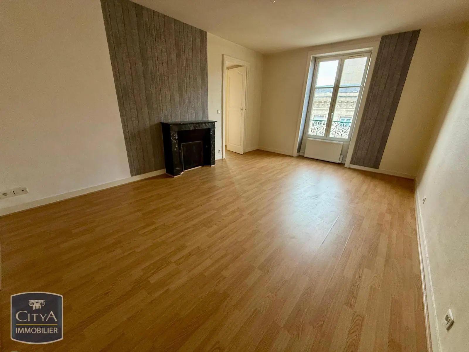 Photo 4 Appartement 4 pièces 107.18m²