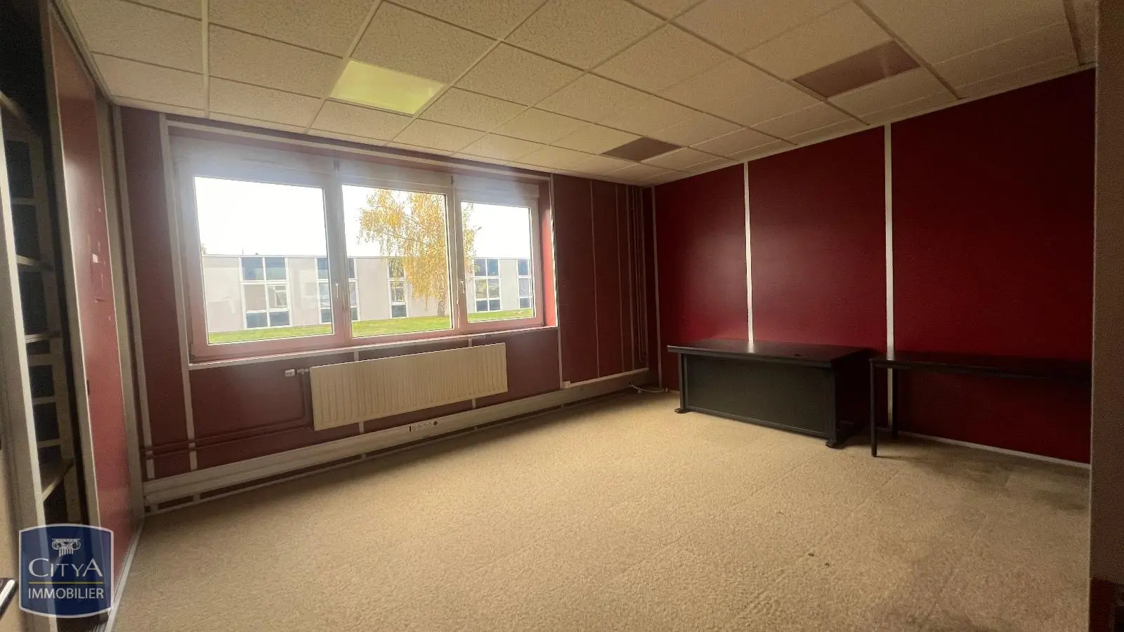 Photo 2 Local Professionnel 6 pièces 120m²