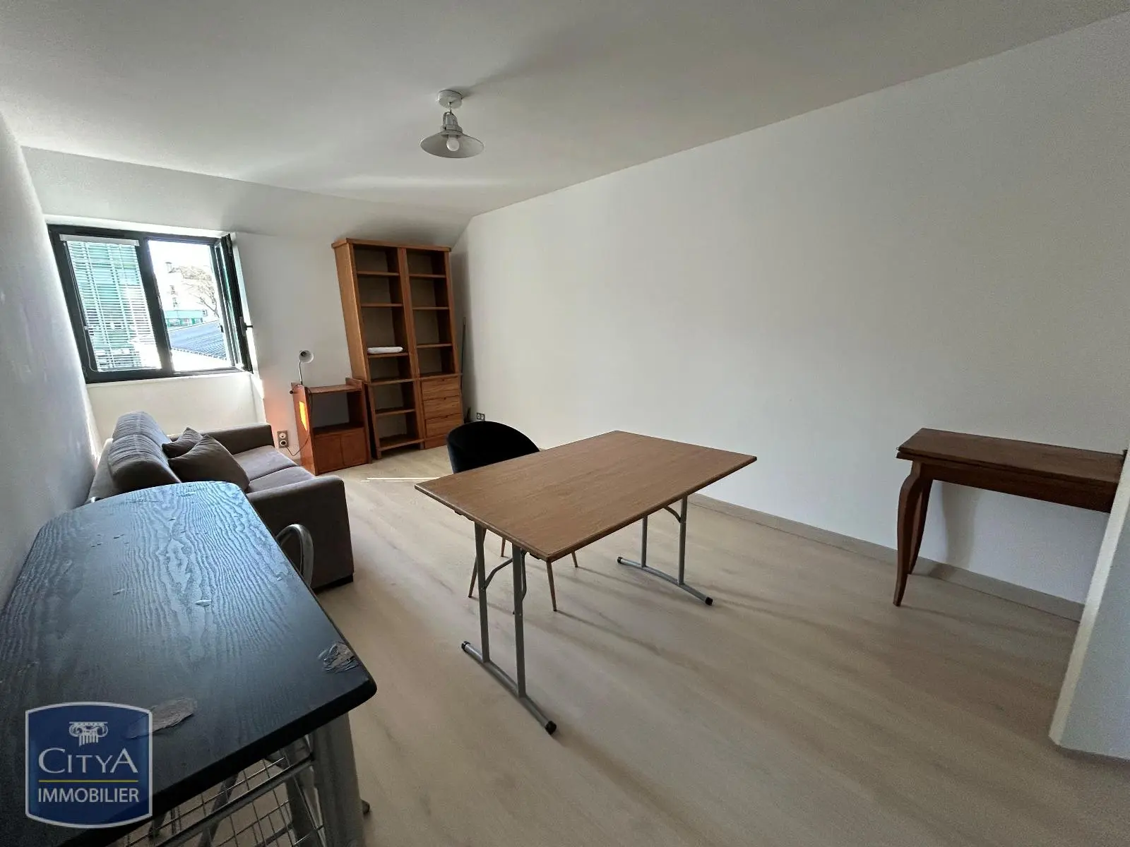 Photo 2 Appartement 1 pièce 21.63m²