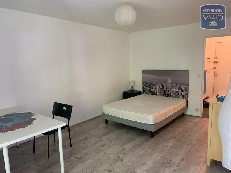 Photo 2 Appartement 1 pièce 35.73m²
