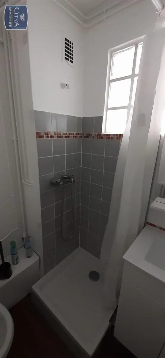 Photo 5 Appartement 1 pièce 24.53m²