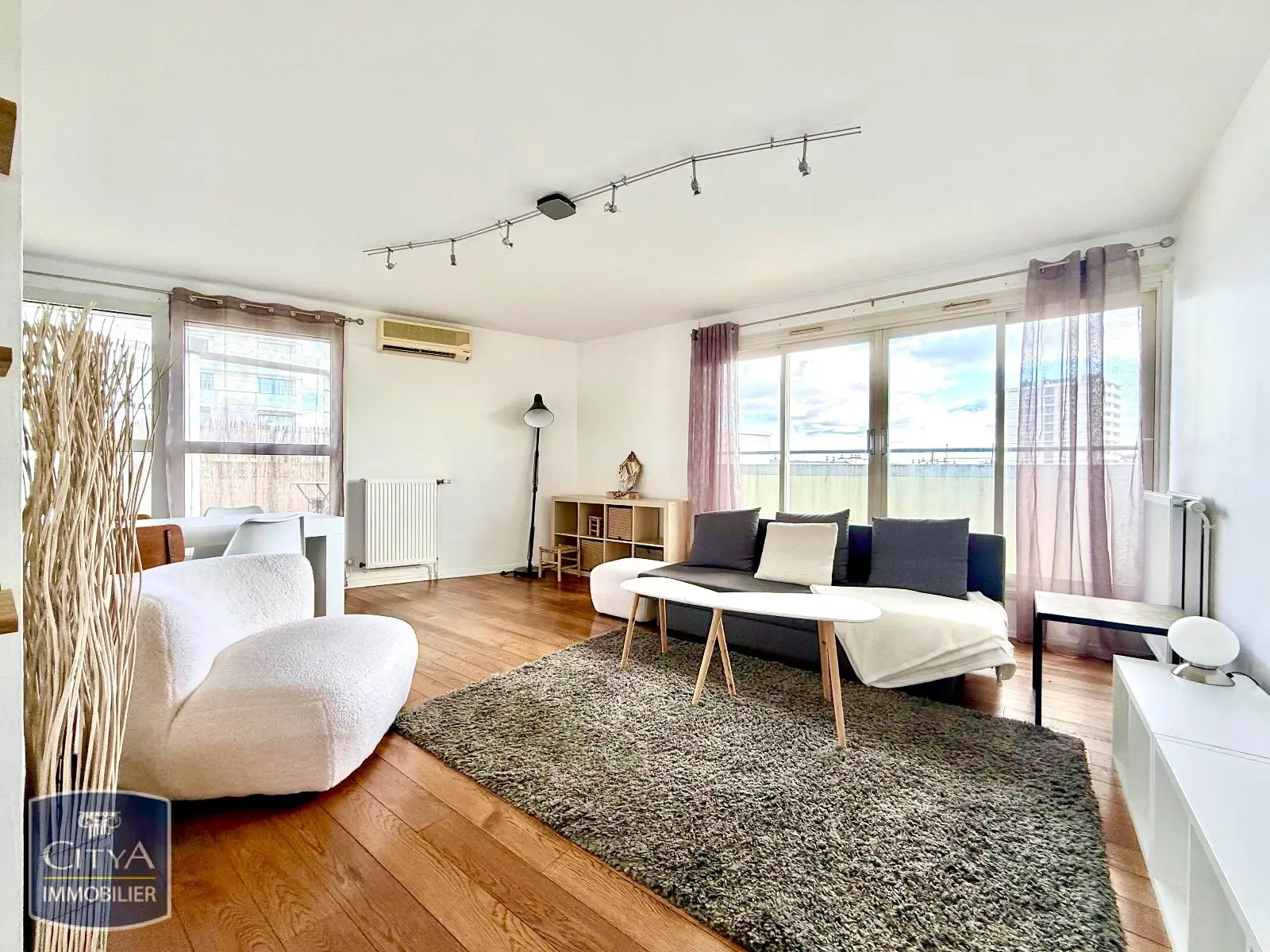 Photo 1 Appartement 3 pièces 72.81m²