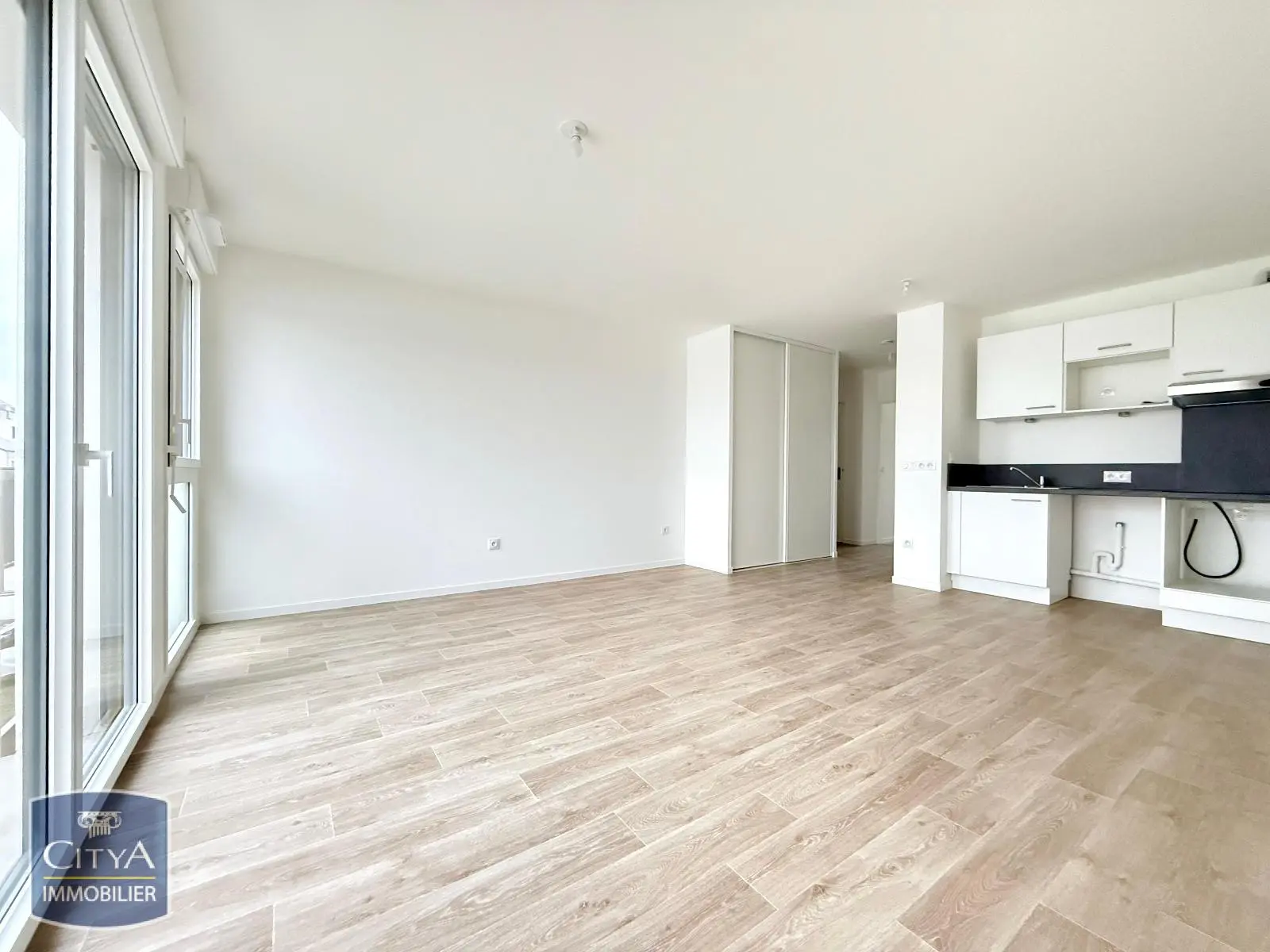 Photo 1 Appartement 3 pièces 59.8m²