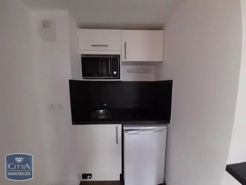 Photo 3 Appartement 1 pièce 31.33m²