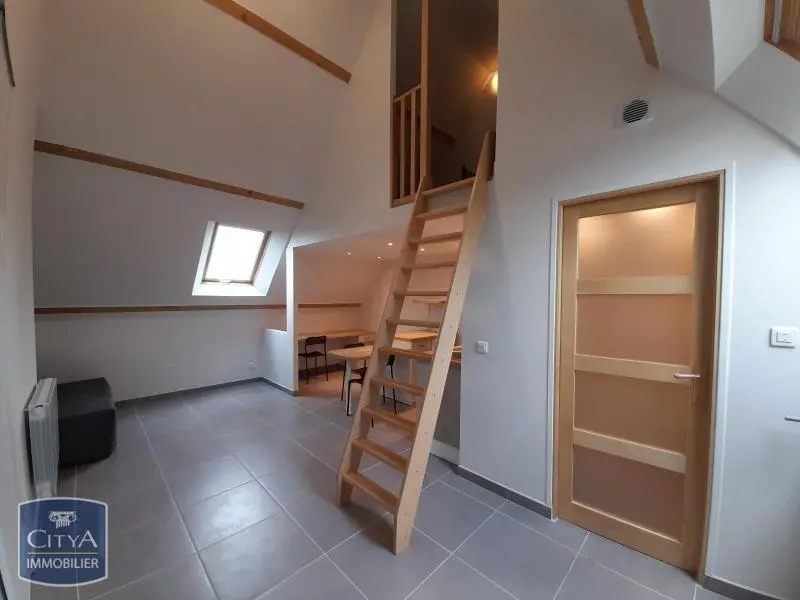 Photo 2 Appartement 1 pièce 27.85m²