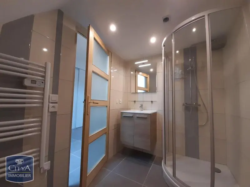 Photo 6 Appartement 1 pièce 27.85m²